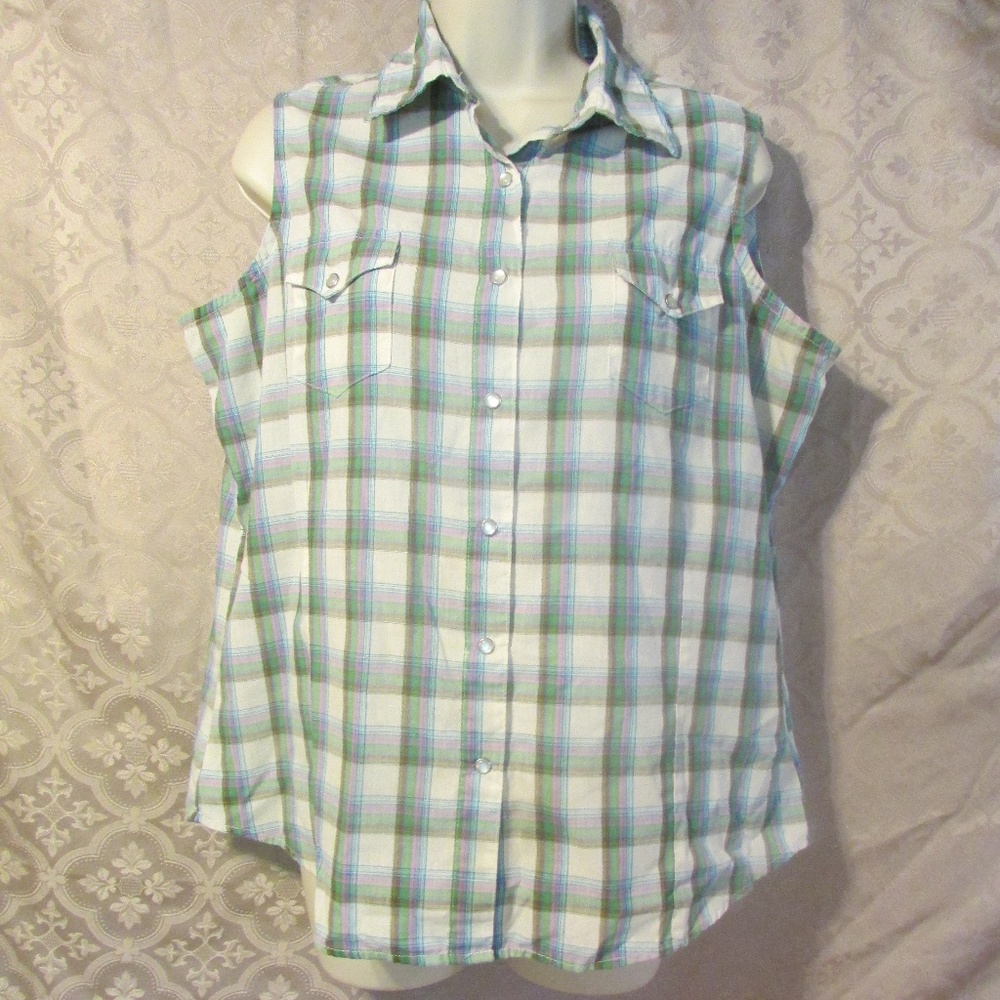 Wrancher Snap Button Sleeveless Top Plaid L